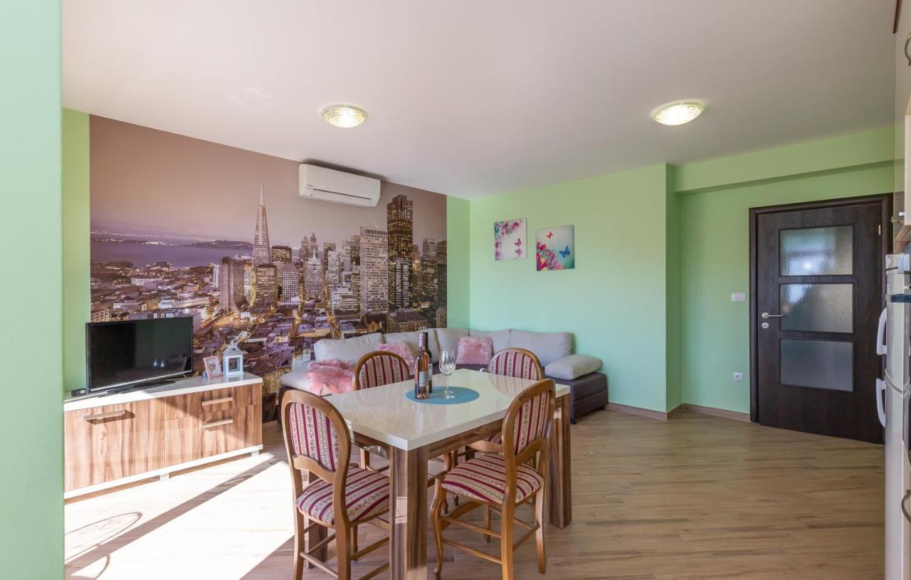 Andela 1 Appartement Makarska Buitenkant foto